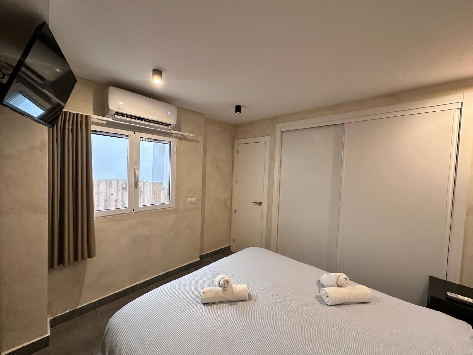 Playa Carihuela Apartamentos El Carmen Torremolinos Luaran gambar